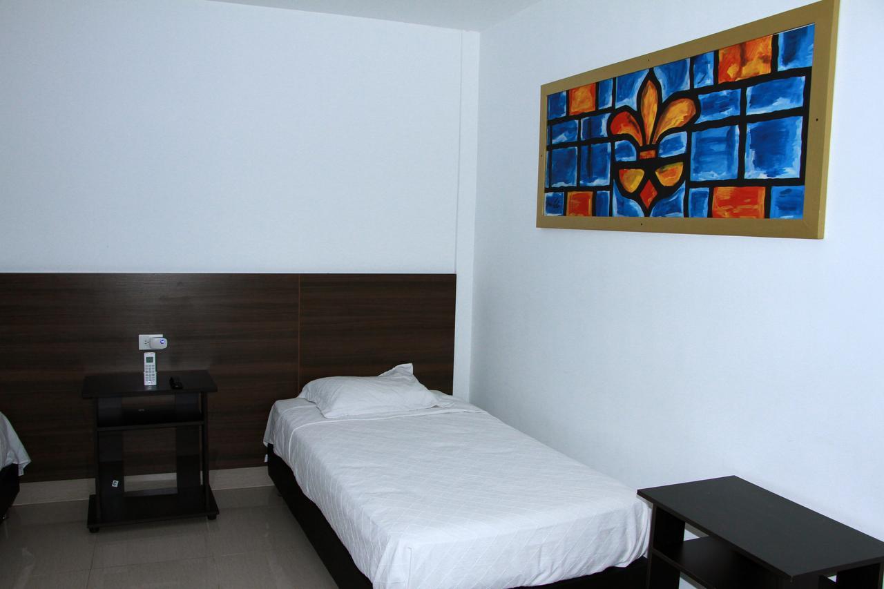Zafara Hotel ซันตามาร์ตา ภายนอก รูปภาพ